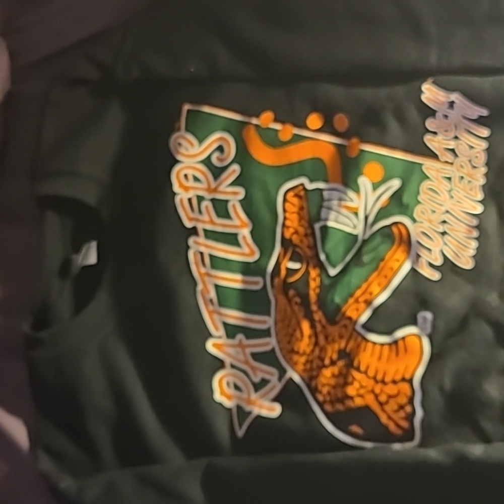 Sweat shirt